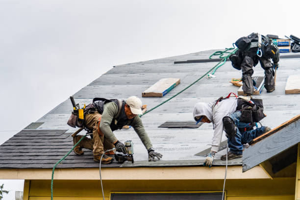 Professional Gutter Installation technician working in Montville, CT